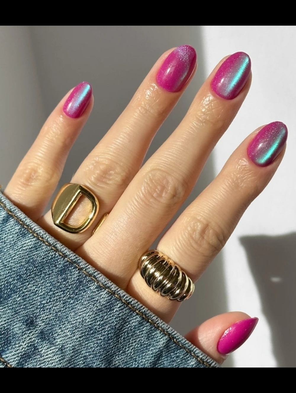 Glamnetic Berry Fizz Short Oval Press-On Nails